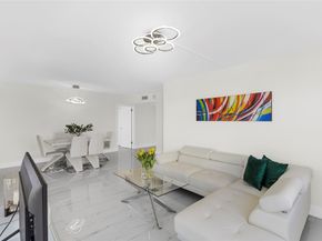 3000 Holiday 606, Fort Lauderdale FL 33316