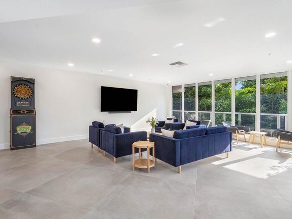 3000 Holiday 606, Fort Lauderdale FL 33316