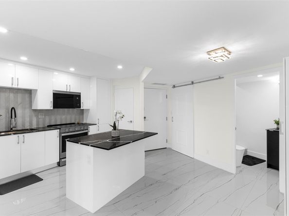 3000 Holiday 606, Fort Lauderdale FL 33316