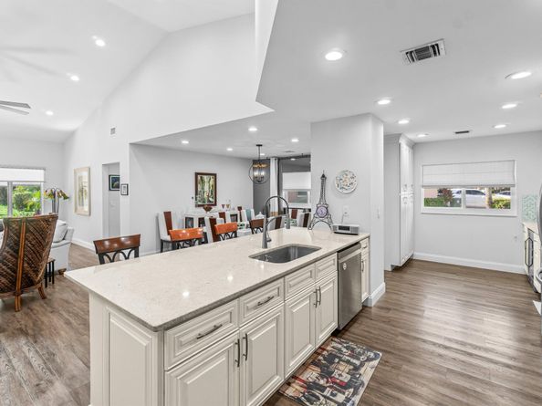 4670 Fountains Drive S, Lake Worth FL 33467