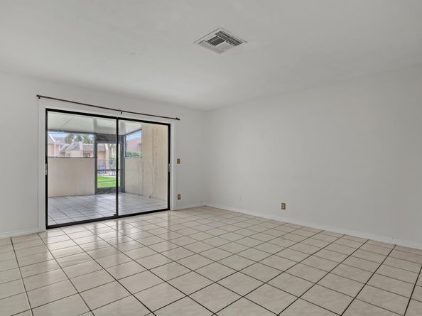139 Sparrow Drive 5a, Royal Palm Beach FL 33411