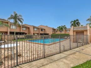 139 Sparrow Drive 5a, Royal Palm Beach FL 33411
