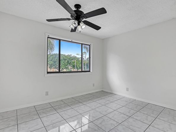 139 Sparrow Drive 5a, Royal Palm Beach FL 33411
