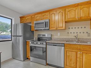 139 Sparrow Drive 5a, Royal Palm Beach FL 33411