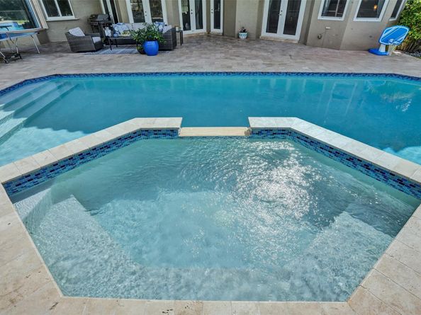 7811 E Upper Ridge Dr, Parkland FL 33067