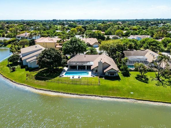 7619 Marbella Terrace, Boca Raton FL 33433