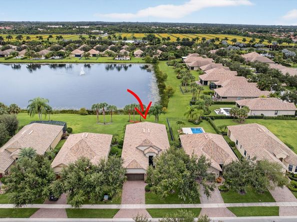 10370 Prato Street, Wellington FL 33414