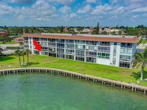 2936 Lake Shore Drive 108, Riviera Beach FL 33404