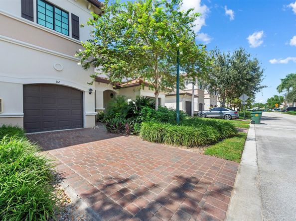 4222 E Dixie Hwy 82, Oakland Park FL 33334