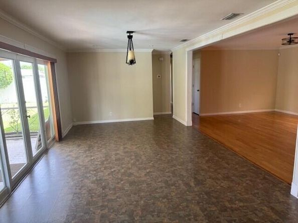 1915 Arabian Road W, Lake Clarke Shores FL 33406