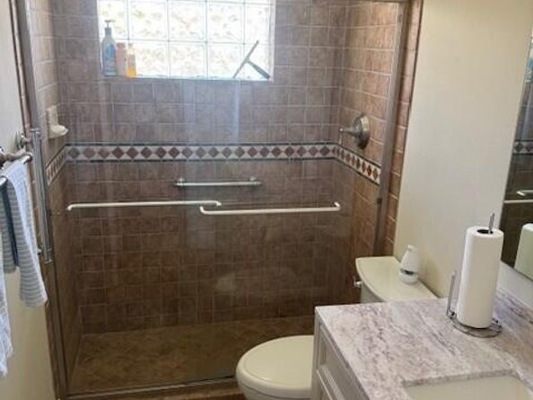 1915 Arabian Road W, Lake Clarke Shores FL 33406