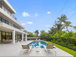 1626 E Lake Dr, Fort Lauderdale FL 33316