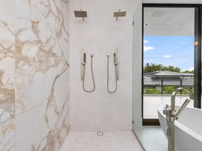 1626 E Lake Dr, Fort Lauderdale FL 33316