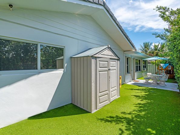 1510 NE 57th Court, Fort Lauderdale FL 33334