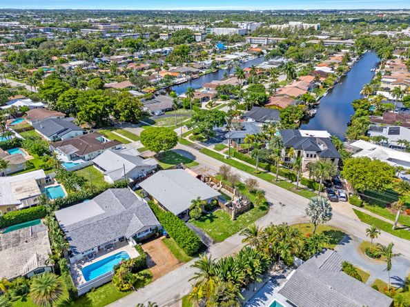 1510 NE 57th Court, Fort Lauderdale FL 33334