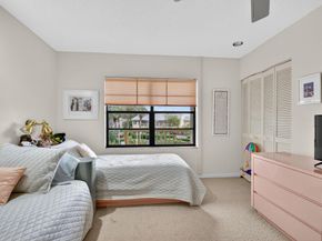 4 Eastgate Drive B, Boynton Beach FL 33436