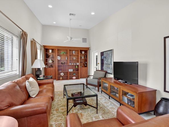 4 Eastgate Drive B, Boynton Beach FL 33436