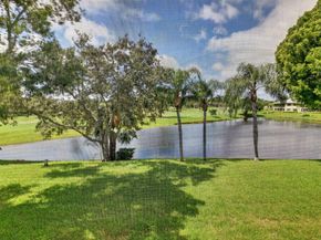 4 Eastgate Drive B, Boynton Beach FL 33436