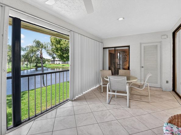 4 Eastgate Drive B, Boynton Beach FL 33436
