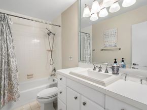 41 Castle Harbor Island, Fort Lauderdale FL 33308