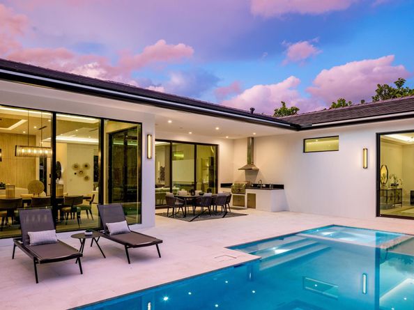 212 NW 18th Street, Delray Beach FL 33444