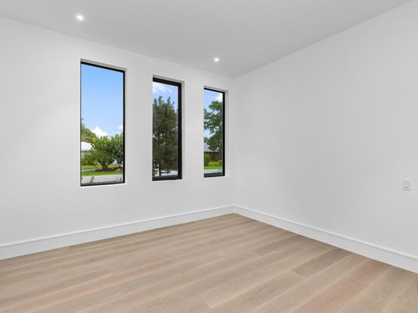 212 NW 18th Street, Delray Beach FL 33444