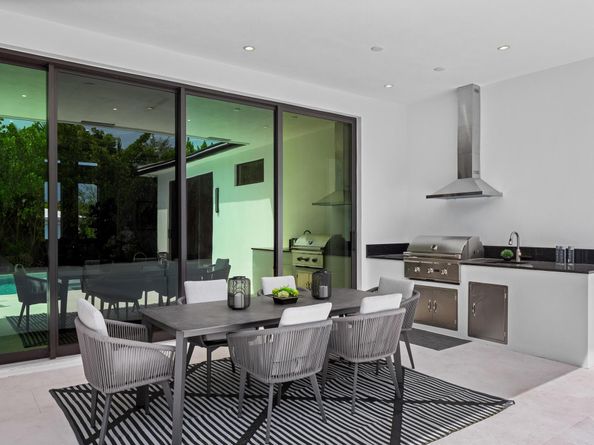 212 NW 18th Street, Delray Beach FL 33444