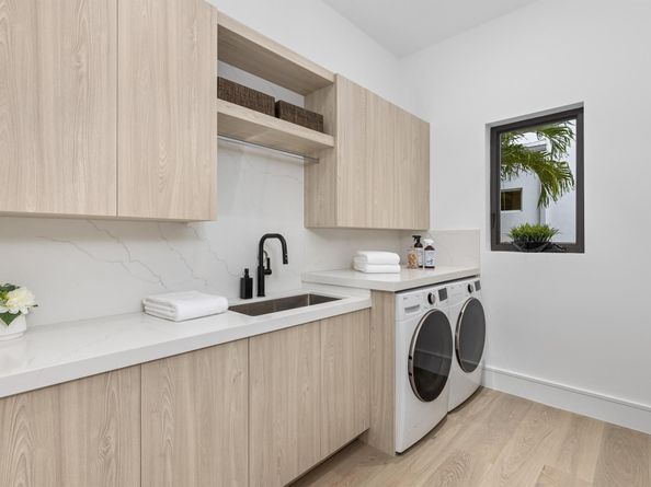 212 NW 18th Street, Delray Beach FL 33444
