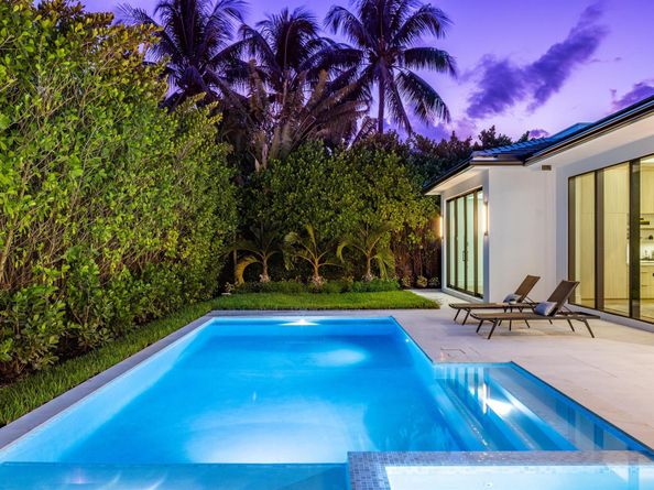 212 NW 18th Street, Delray Beach FL 33444