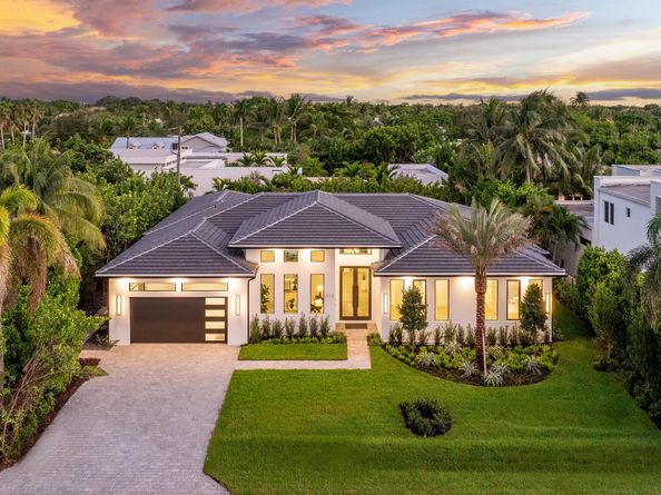 212 NW 18th Street, Delray Beach FL 33444