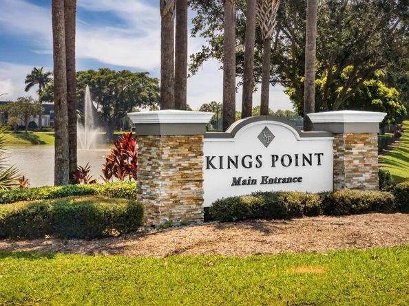 293 Flanders G, Delray Beach FL 33484