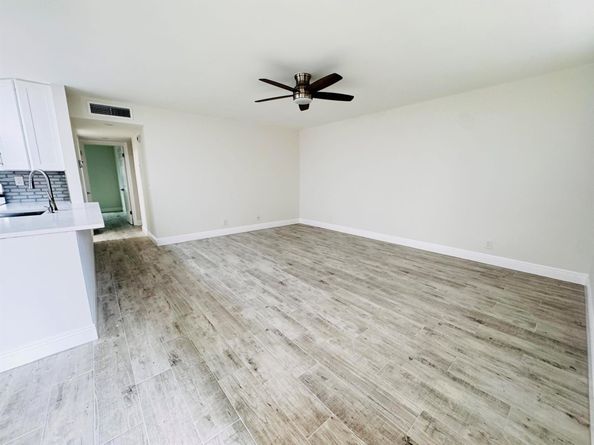 293 Flanders G, Delray Beach FL 33484