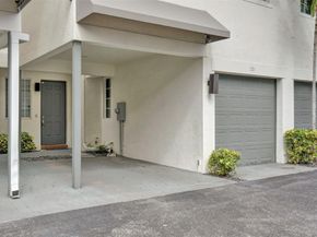 121 SE 7th Ave 121, Pompano Beach FL 33060