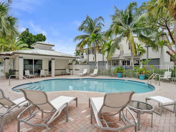 121 SE 7th Ave 121, Pompano Beach FL 33060