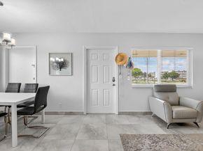 16 Waltham A, West Palm Beach FL 33417
