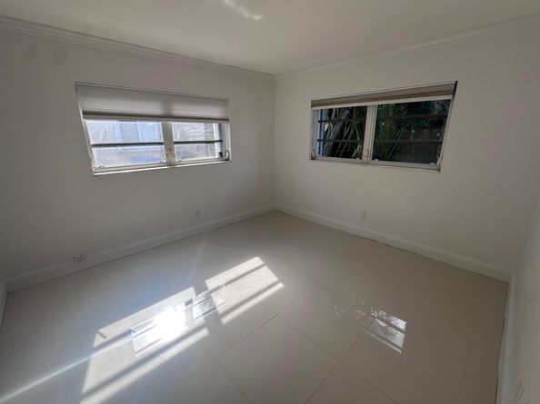 40 NE 48th St, Fort Lauderdale FL 33334