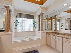 21134 Falls Ridge Way, Boca Raton FL 33428