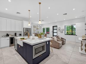 4620 NE 4TH Av, Oakland Park FL 33334
