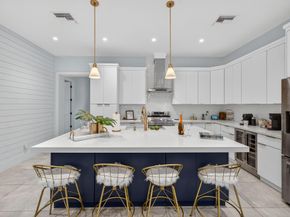 4620 NE 4TH Av, Oakland Park FL 33334