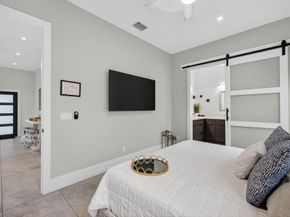 4620 NE 4TH Av, Oakland Park FL 33334