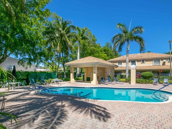 1484 New Castle Terrace, Wellington FL 33414