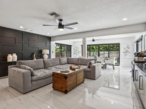 906 SE 13th Court, Deerfield Beach FL 33441