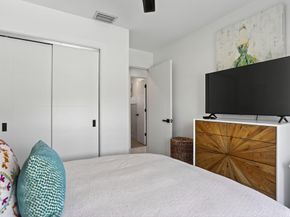 906 SE 13th Court, Deerfield Beach FL 33441