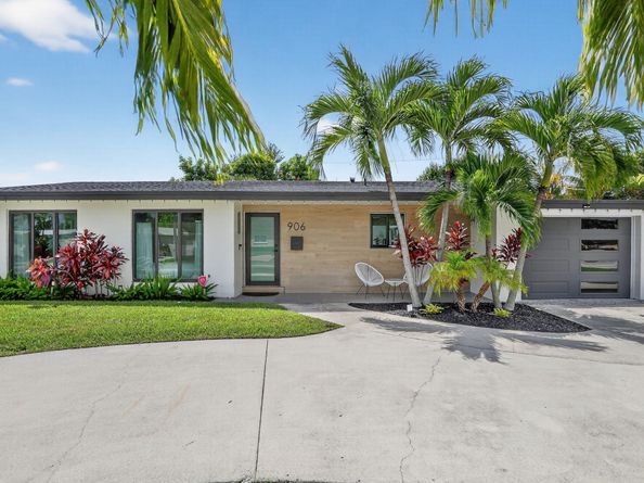 906 SE 13th Court, Deerfield Beach FL 33441