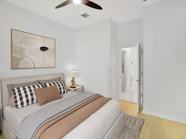 4422 Laurel Pl, Weston FL 33332