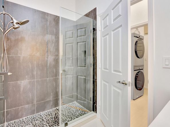 4422 Laurel Pl, Weston FL 33332