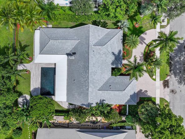 2063 NW 19th Way, Boca Raton FL 33431