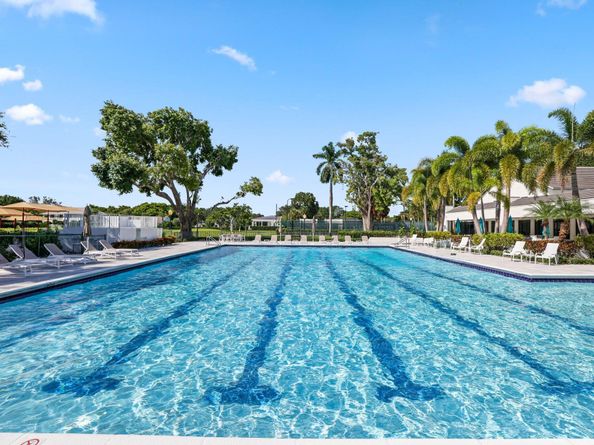 2063 NW 19th Way, Boca Raton FL 33431