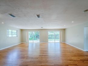 11660 Canal Dr, North Miami FL 33181