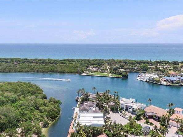 681 Golden Harbour Drive, Boca Raton FL 33432